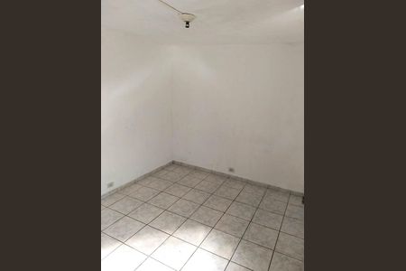 Quarto 1 de casa para alugar com 2 quartos, 205m² em Vila Lúcia, São Paulo