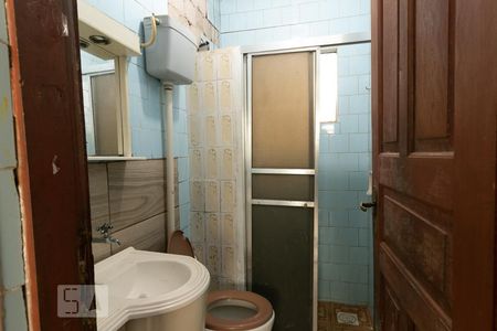 Banheiro 2 de casa à venda com 3 quartos, 120m² em Nossa Senhora das Graças, Canoas