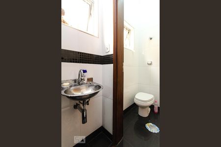 Lavabo de casa à venda com 3 quartos, 450m² em Parque São Jorge, São Paulo