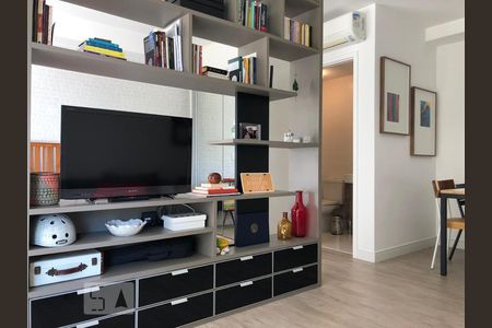 Quarto/ Sala de apartamento para alugar com 1 quarto, 49m² em Vila Gertrudes, São Paulo