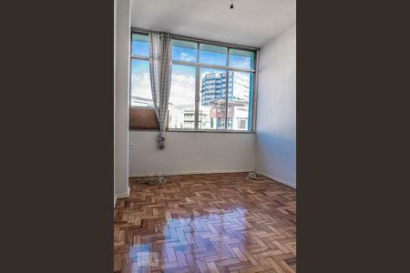 Quarto 1 de apartamento para alugar com 3 quartos, 110m² em Bonsucesso, Rio de Janeiro