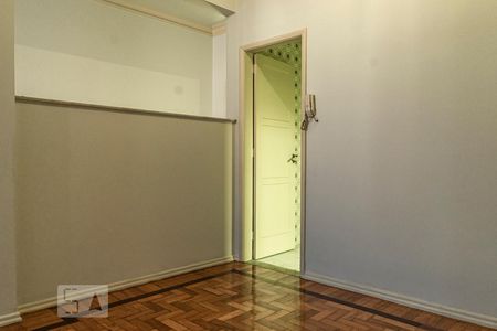 Sala de apartamento para alugar com 3 quartos, 110m² em Bonsucesso, Rio de Janeiro