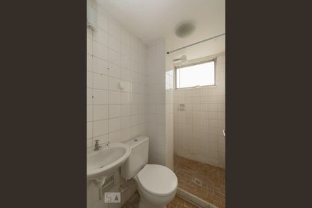 BANHEIRO SOCIAL de apartamento para alugar com 2 quartos, 60m² em Fonseca, Niterói