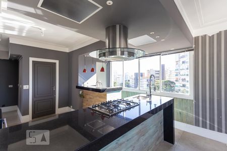 Cozinha de apartamento à venda com 2 quartos, 180m² em Real Parque, São Paulo