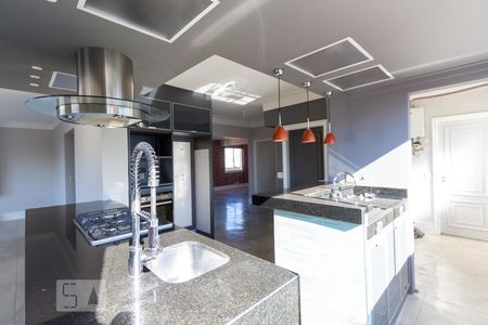 Cozinha de apartamento à venda com 2 quartos, 180m² em Real Parque, São Paulo