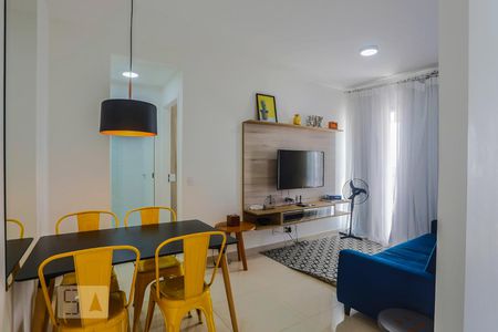 Sala de apartamento para alugar com 1 quarto, 48m² em Jardim da Glória, São Paulo