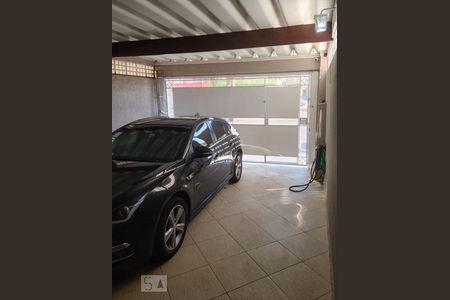 Garagem de casa à venda com 3 quartos, 145m² em Jardim Ester, São Paulo