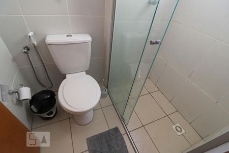 Banheiro de apartamento para alugar com 1 quarto, 50m² em Setor Leste Universitário, Goiânia