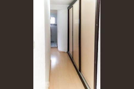 Corredor Quartos de apartamento à venda com 3 quartos, 80m² em Jardim Leonor Mendes de Barros, São Paulo