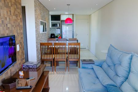 Sala de apartamento para alugar com 2 quartos, 52m² em Vila Paranaguá, São Paulo