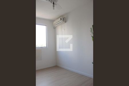 Quarto 2 de apartamento para alugar com 2 quartos, 60m² em Vargem Pequena, Rio de Janeiro