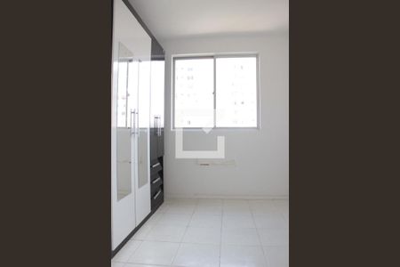 Quarto 1 de apartamento para alugar com 2 quartos, 60m² em Vargem Pequena, Rio de Janeiro