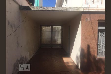 Garagem  de casa à venda com 4 quartos, 253m² em Vila Canero, São Paulo