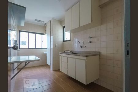 Apartamento para alugar com 2 quartos, 55m² em Vila Gumercindo, São Paulo