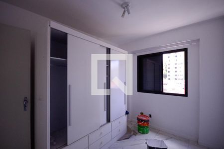 Quarto 2 de apartamento para alugar com 2 quartos, 55m² em Vila Gumercindo, São Paulo