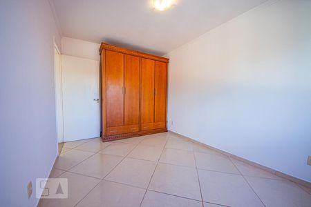 Quarto 2 de apartamento à venda com 2 quartos, 70m² em Jardim do Salso, Porto Alegre