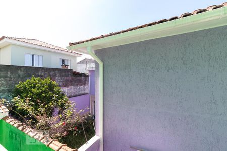 Vista quarto 1 de casa para alugar com 3 quartos, 160m² em Jardim Santa Clara, Guarulhos