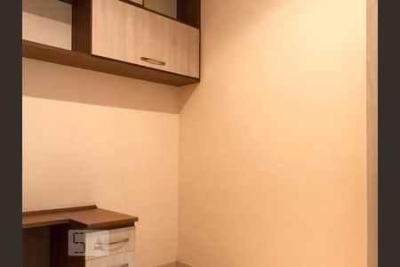 Quarto de apartamento para alugar com 2 quartos, 42m² em Santa Efigênia, São Paulo