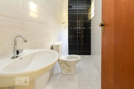 Banheiro de apartamento para alugar com 1 quarto, 38m² em Vila Antonina, São Paulo