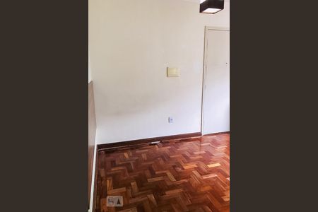 Quarto de kitnet/studio para alugar com 1 quarto, 33m² em Centro Histórico, Porto Alegre