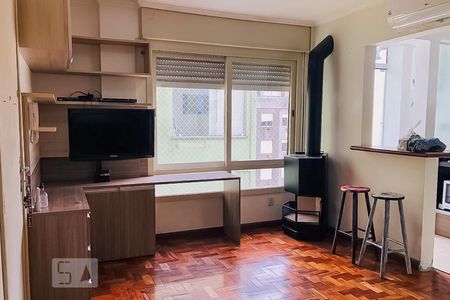 Sala de kitnet/studio para alugar com 1 quarto, 33m² em Centro Histórico, Porto Alegre