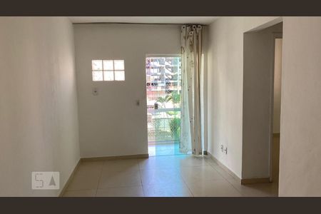 Sala de apartamento para alugar com 2 quartos, 42m² em Jacarepaguá, Rio de Janeiro