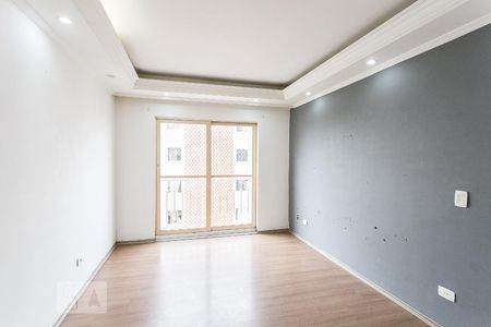 Sala de apartamento para alugar com 2 quartos, 75m² em Vila Ivone, São Paulo