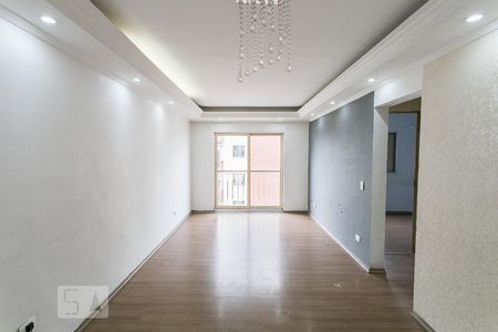 Sala de apartamento para alugar com 2 quartos, 75m² em Vila Ivone, São Paulo