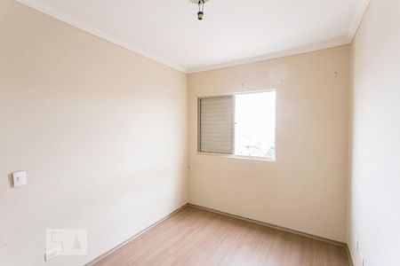 Quarto 1 de apartamento para alugar com 2 quartos, 75m² em Vila Ivone, São Paulo