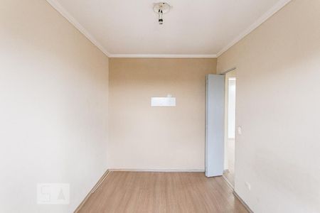 Quarto 1 de apartamento para alugar com 2 quartos, 75m² em Vila Ivone, São Paulo