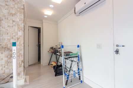 Sala de apartamento para alugar com 1 quarto, 40m² em Continental, Osasco