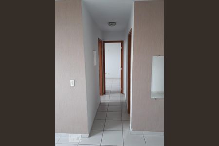 Corredor de apartamento para alugar com 2 quartos, 51m² em Vila Rosa, Goiânia