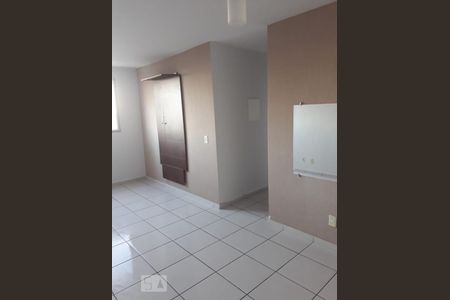 Sala de apartamento para alugar com 2 quartos, 51m² em Vila Rosa, Goiânia