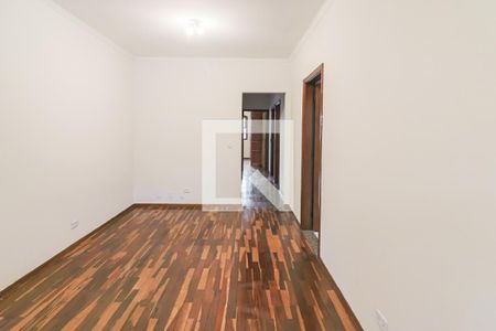 Sala de casa para alugar com 5 quartos, 200m² em Conjunto Residencial Butantã, São Paulo