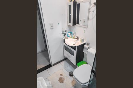 Banheiro de apartamento para alugar com 1 quarto, 50m² em Paulicéia, São Bernardo do Campo