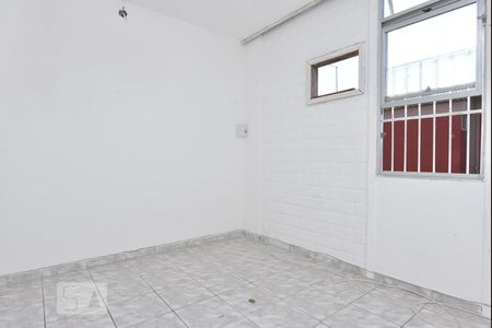 Quarto unico de apartamento para alugar com 1 quarto, 38m² em Praia da Bandeira, Rio de Janeiro