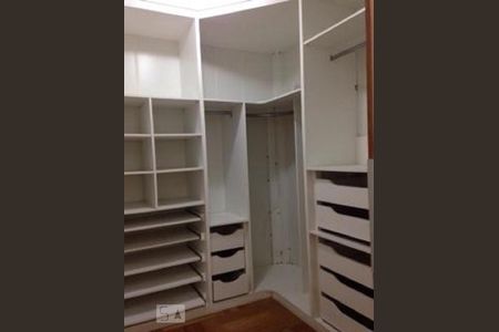 Apartamento à venda com 113m², 3 quartos e 2 vagasQuarto