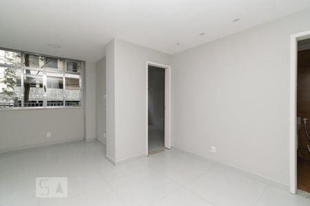 SALA de apartamento à venda com 1 quarto, 45m² em Ingá, Niterói