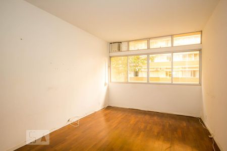 Sala de apartamento à venda com 2 quartos, 100m² em Leme, Rio de Janeiro