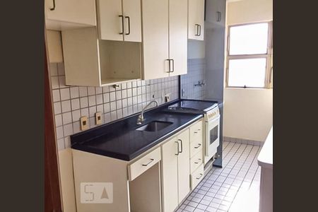 Cozinha de apartamento à venda com 3 quartos, 67m² em Vila Butantã, São Paulo