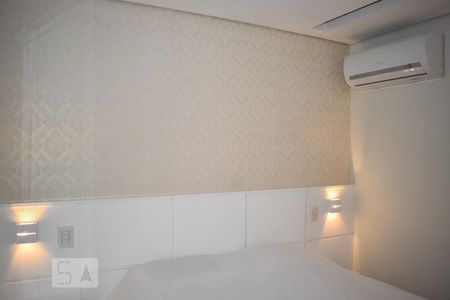 Suíte de apartamento à venda com 3 quartos, 77m² em Água Branca, São Paulo
