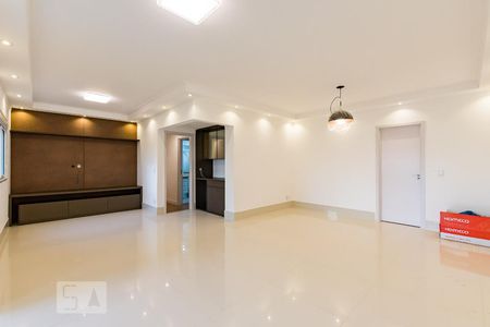 Sala de apartamento à venda com 3 quartos, 131m² em Fazenda São Quirino, Campinas