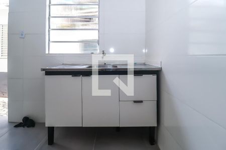 Cozinha de casa para alugar com 1 quarto, 40m² em Vila Água Funda, São Paulo