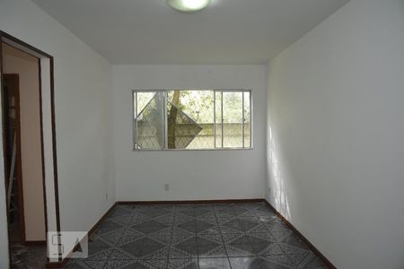 Sala de apartamento para alugar com 2 quartos, 70m² em Jacarepaguá, Rio de Janeiro