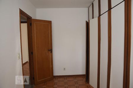 Quarto 1  de apartamento para alugar com 2 quartos, 70m² em Jacarepaguá, Rio de Janeiro