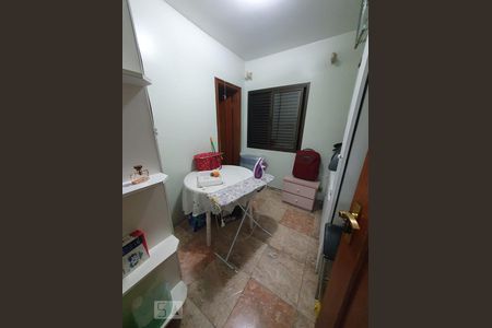 Quarto de Serviço de apartamento à venda com 4 quartos, 258m² em Santa Paula, São Caetano do Sul