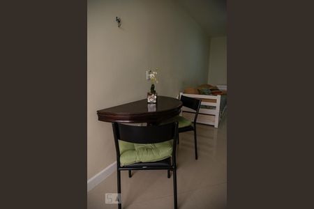 Sala de apartamento para alugar com 1 quarto, 50m² em Copacabana, Rio de Janeiro