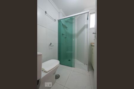 Banheiro de apartamento para alugar com 2 quartos, 59m² em Chácara Santo Antônio (zona Sul), São Paulo