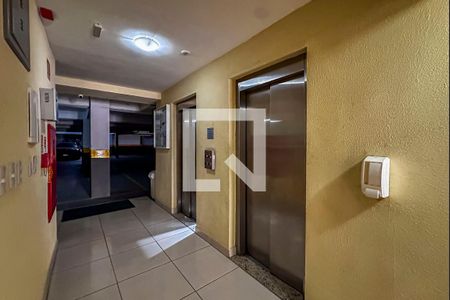 Apartamento para alugar com 50m², 2 quartos e 2 vagas Apartamento para alugar com 50m², 2 quartos e 2 vagasHall de entrada