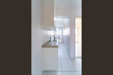 Apartamento para alugar com 50m², 2 quartos e 2 vagas Apartamento para alugar com 50m², 2 quartos e 2 vagasCozinha